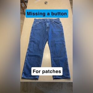 Wrangler Men’s Jeans Size 38x30 Missing A Button